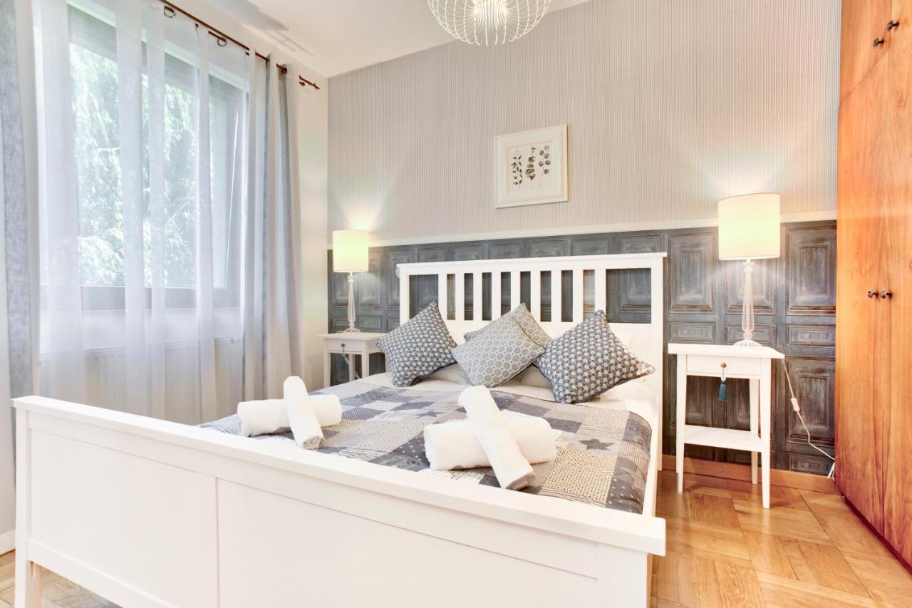 Tyzenhauz Apartments Economy Kraków Zewnętrze zdjęcie