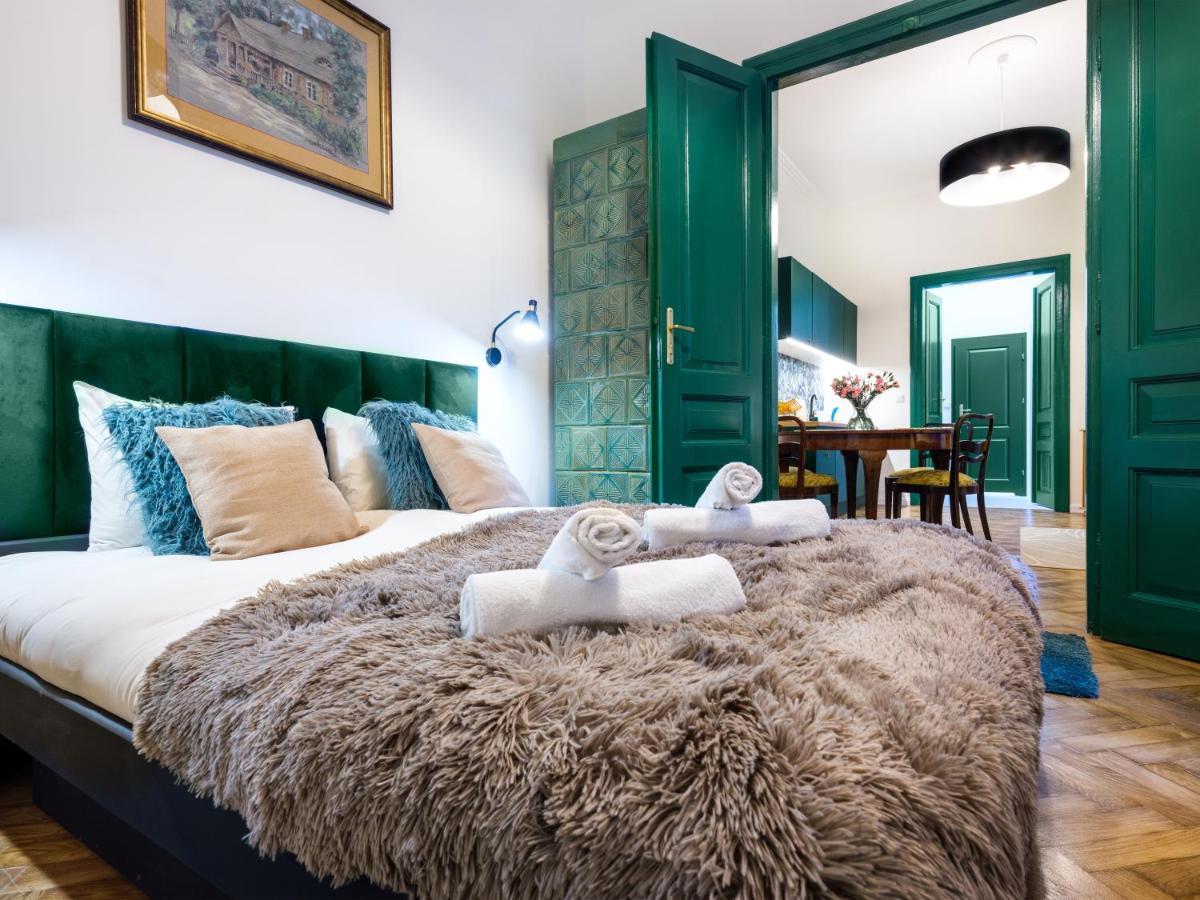 Tyzenhauz Apartments Economy Kraków Zewnętrze zdjęcie
