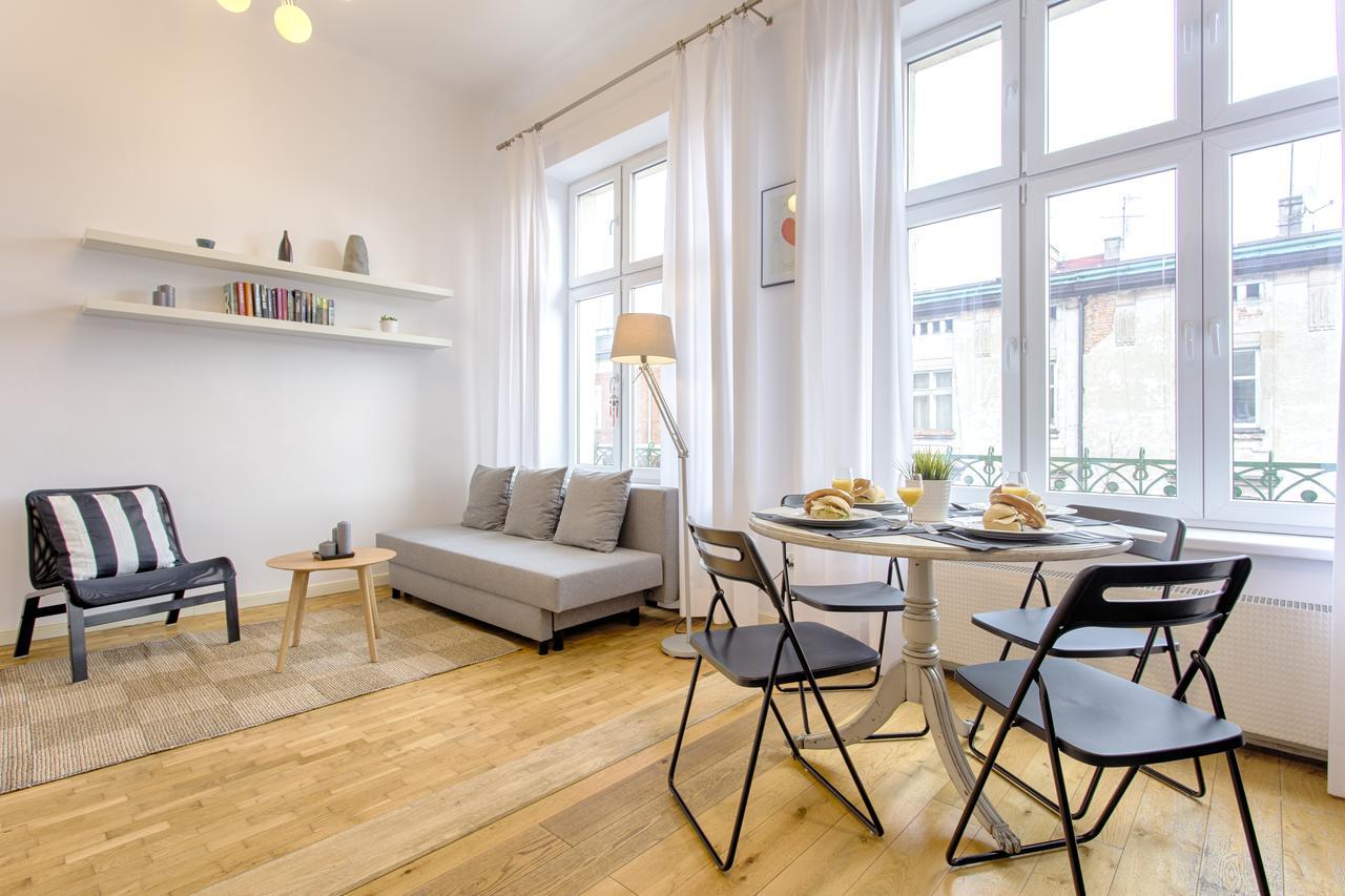 Tyzenhauz Apartments Economy Kraków Zewnętrze zdjęcie